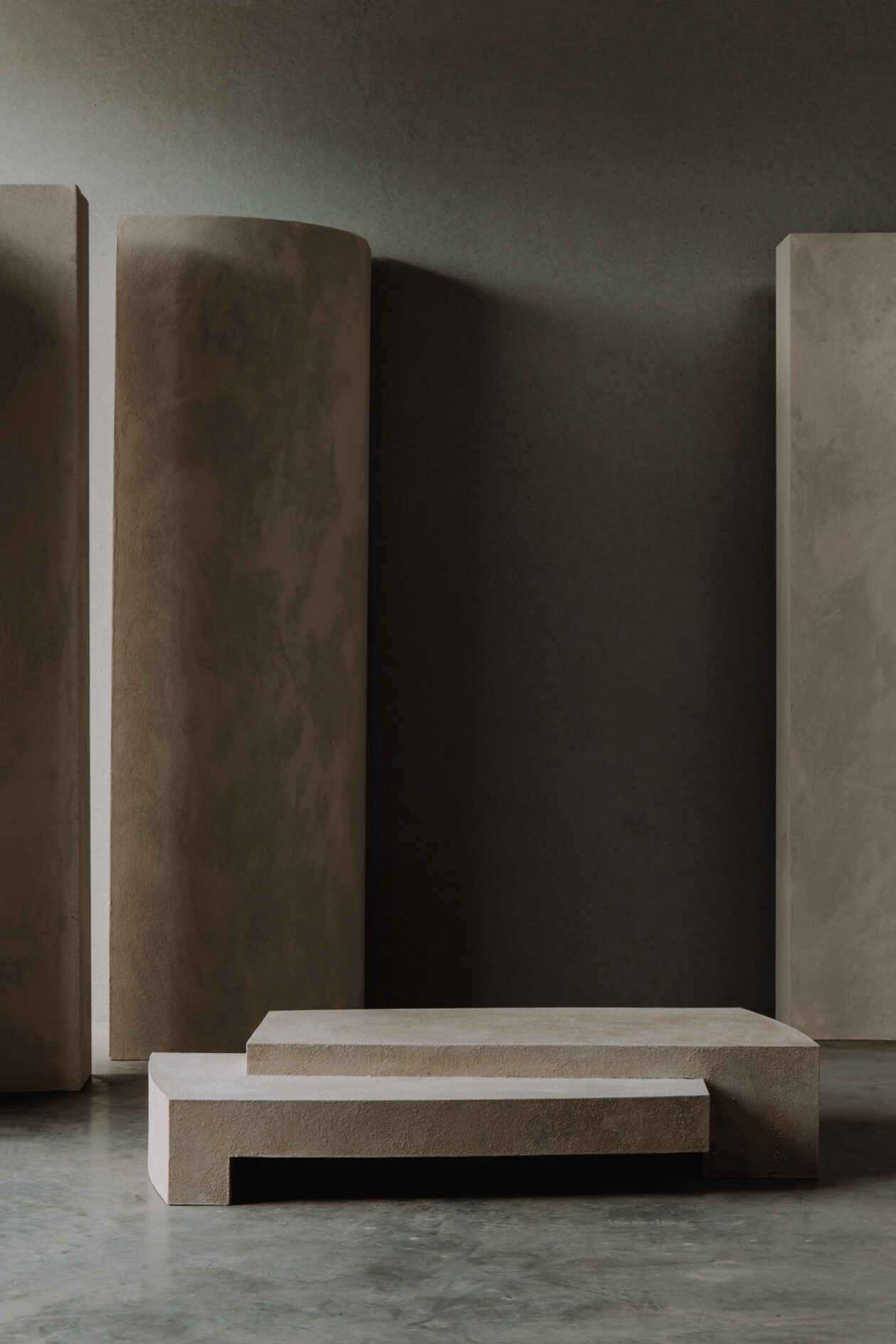 HADGE levum coffee table front